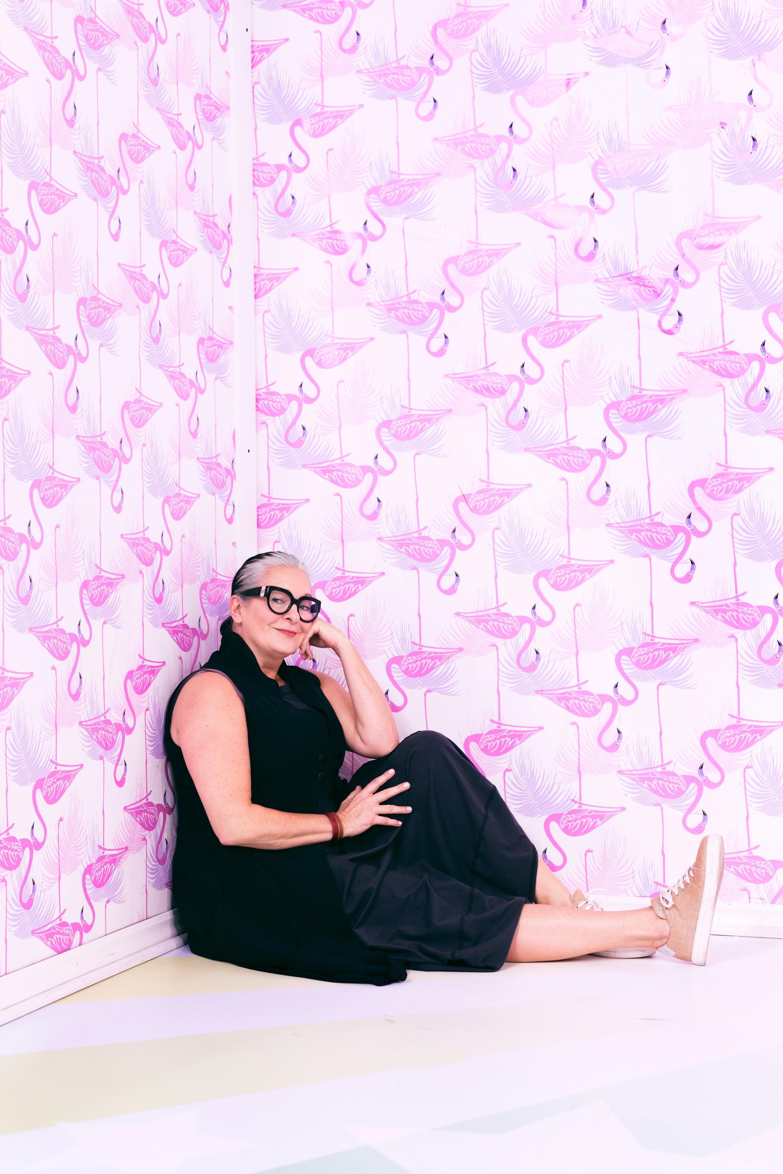 files/woman-poses-in-pink-room.jpg
